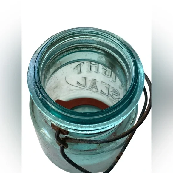 Antique 1900-20 BALL TIGHT SEAL Aqua Blue Glass Pint Mason Jar Wire Bale Kitchen - Picture 11 of 12